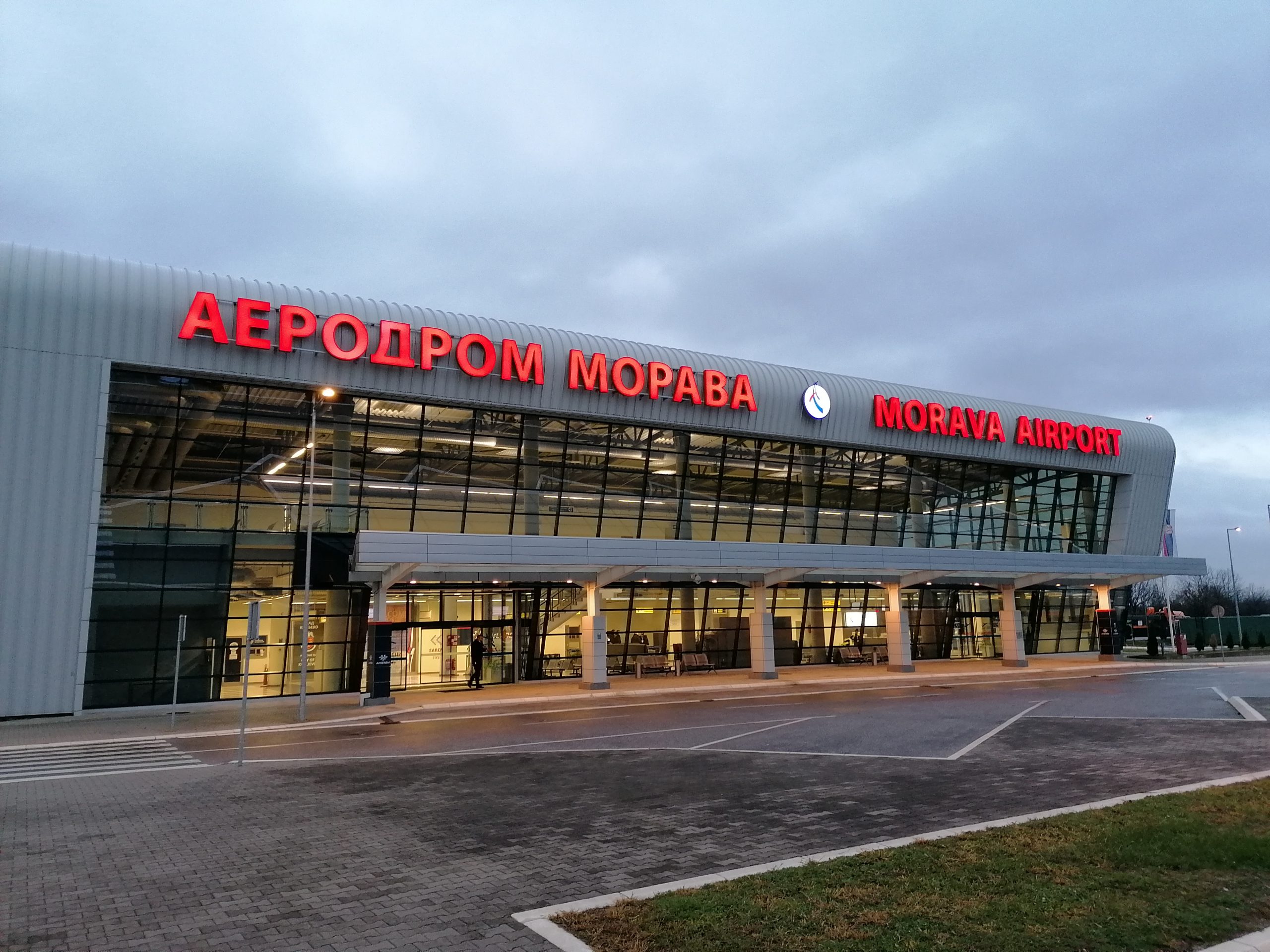 Vuggeviser Overvind bøf Galerija – Aerodrom Morava